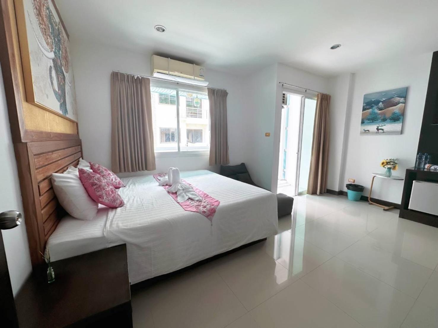 Abby'S House Hotel Patong 外观 照片